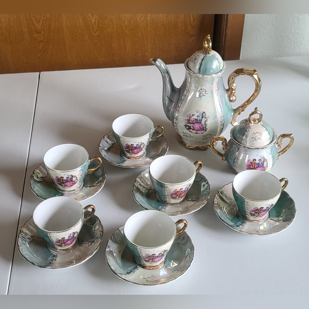 Vintage teaset